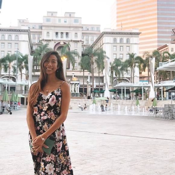 Please Shop Around! - Picture 1 of 5